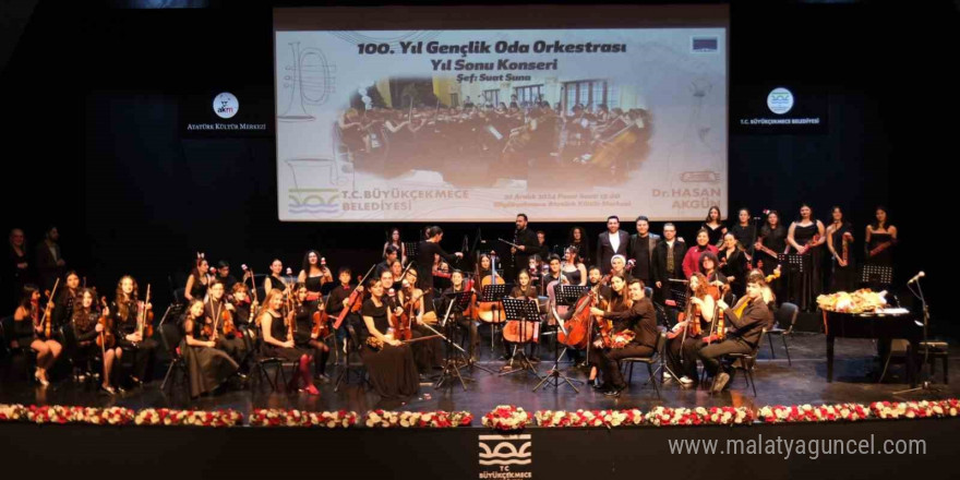 100. Yıl Gençlik Oda Orkestrası’ndan muhteşem yıl sonu konseri