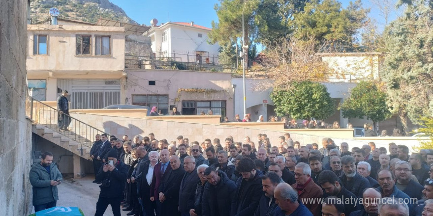 12 Eylül darbesinde 78 gün işkence gören Yavuz Selim Aktaş son yolculuğuna uğurlandı