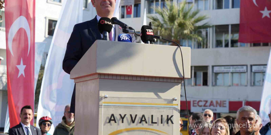 “19. Ayvalık Uluslararası Zeytin Hasat Festivali” başladı