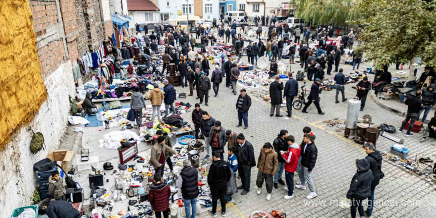 2 asırlık pazar geçmişle günümüzü buluşturuyor