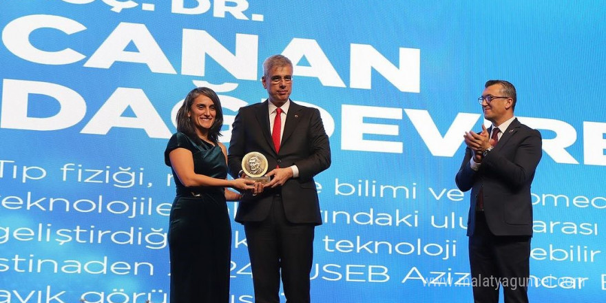 2024 TÜSEB Aziz Sancar Bilim Ödülü Doç. Dr. Canan Dağdeviren’in oldu