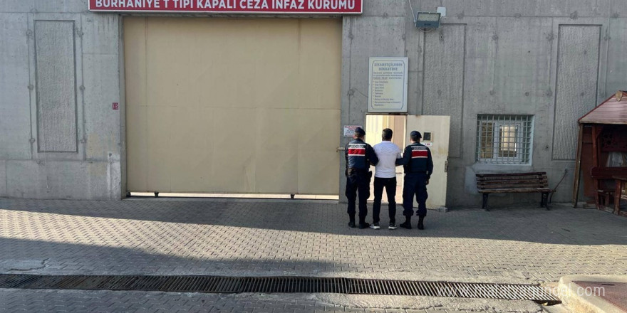 22 yıl kesinleşmiş hapis cezası bulunan kişi jandarma tarafından yakalandı