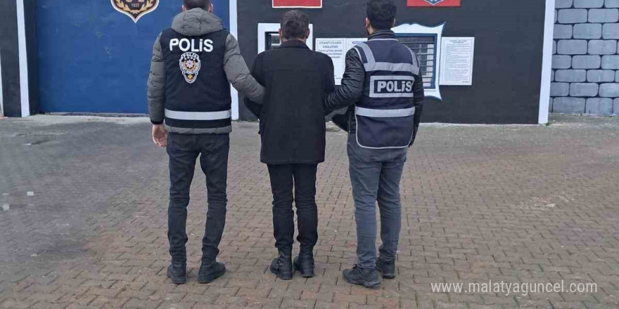 27 yıl hapis cezasıyla aranan şahıs polisin takibi sonrası yakalandı