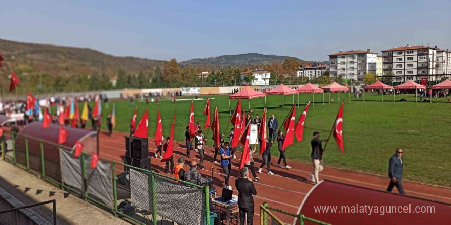 29 Ekim Cumhuriyet Bayramı coşku içerisinde kutlandı