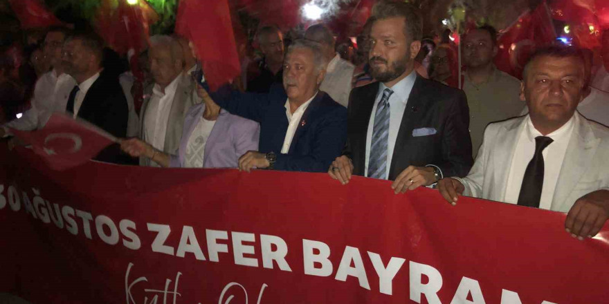 30 Ağustos Zafer Mahallesi’nde ‘Zafer Bayramı’ coşkuyla kutlandı