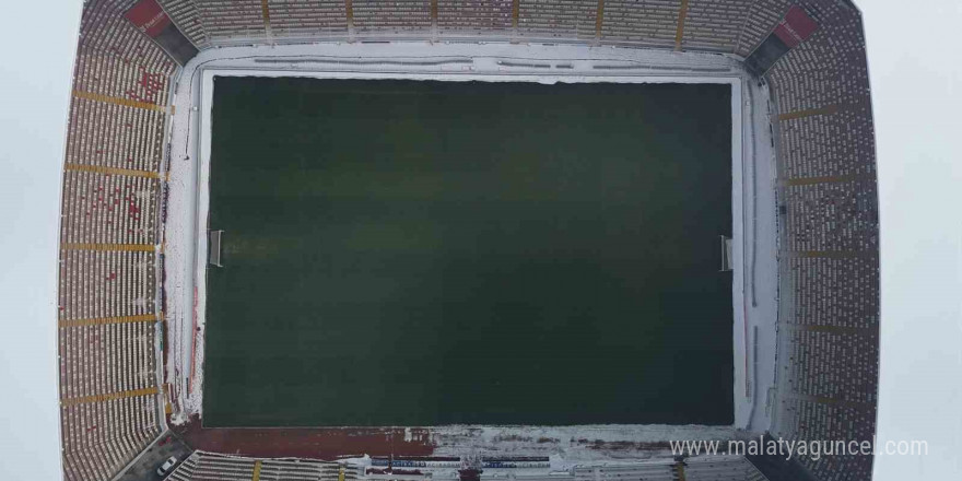 4 Eylül Stadı, alttan ısıtma ile Galatasaray maçına hazır