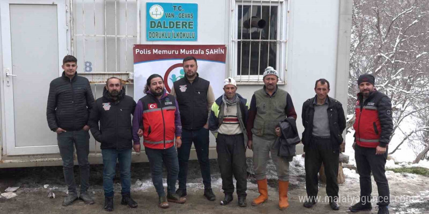 4 öğrencili mezraya konteyner sınıf