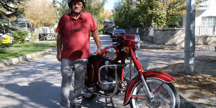 42 yıldır kullandığı motosikletini oğlundan dahi kıskanıyor