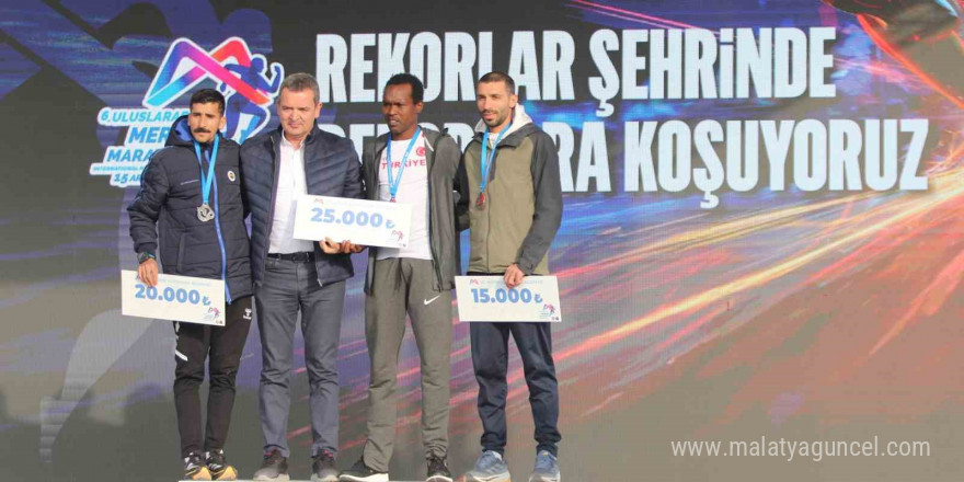 6. Uluslararası Mersin Maratonu’nda ödüller sahiplerini buldu