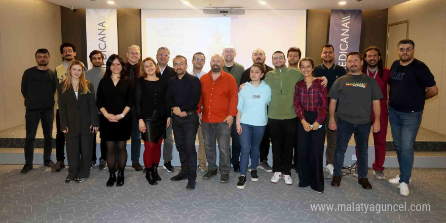 Acil tıp uzmanları Medicana International İzmir Hastanesinde buluştu