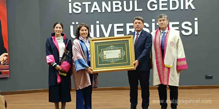 Adalet Bakanı Tunç: “Türkiye Yüzyılı’nın başında darbe anayasasıyla yolumuza devam etmek bizim için bir yüz karası”