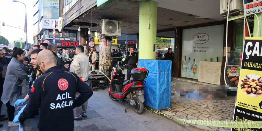 Adana’da şehir merkezinde infaz: 1 ölü