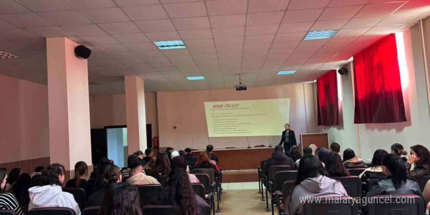 ADÜ’de ilginç seminer: Öğrenci ve akademisyenlere “Eş Seçimi ve Evlilik” konulu seminer verildi