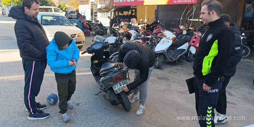 Afacanların düzenekli plakayla motosiklet turu polise takıldı