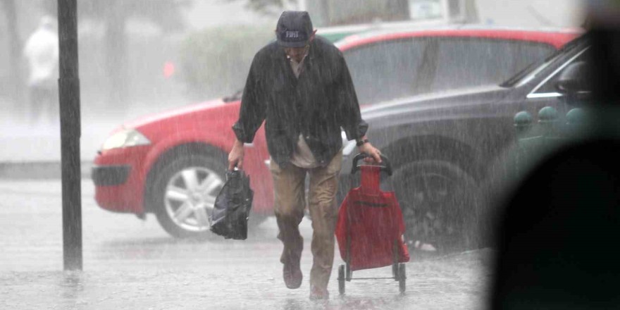 AFAD’dan Erzincan’ın da yer aldığı 72 il için meteorolojik uyarı