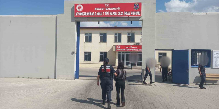 Afyonkarahisar’da kaçak şahıs yakalandı