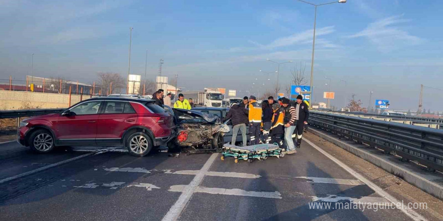 Afyonkarahisar’da trafik kazası 2 yaralı