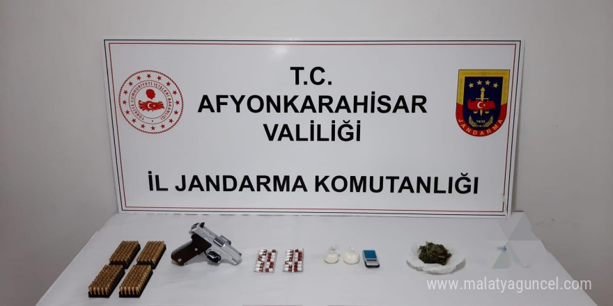 Afyonkarahisar’da uyuşturucu satıcısı yakalandı