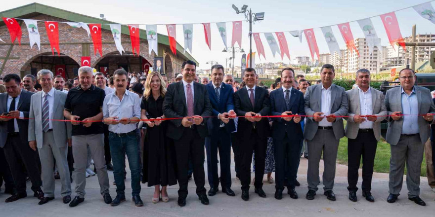Agro park’ın açılışını Başkan Yılmaz ile Fadıloğlu birlikte yaptı