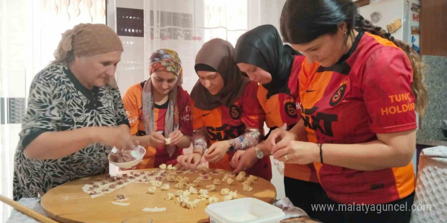 Ahıska Türkleri ’Hınkal’ kültürünü Honaz’da yaşatıyor