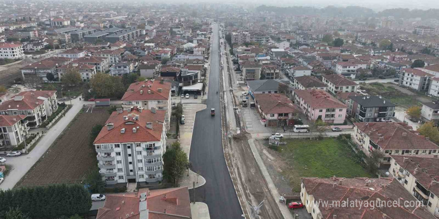 Ahmet Yesevi Caddesi modern bir yüz kazanıyor