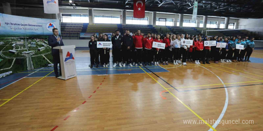 AİÇÜ’de ÜNİLİG voleybol bölgesel lig müsabakaları başladı