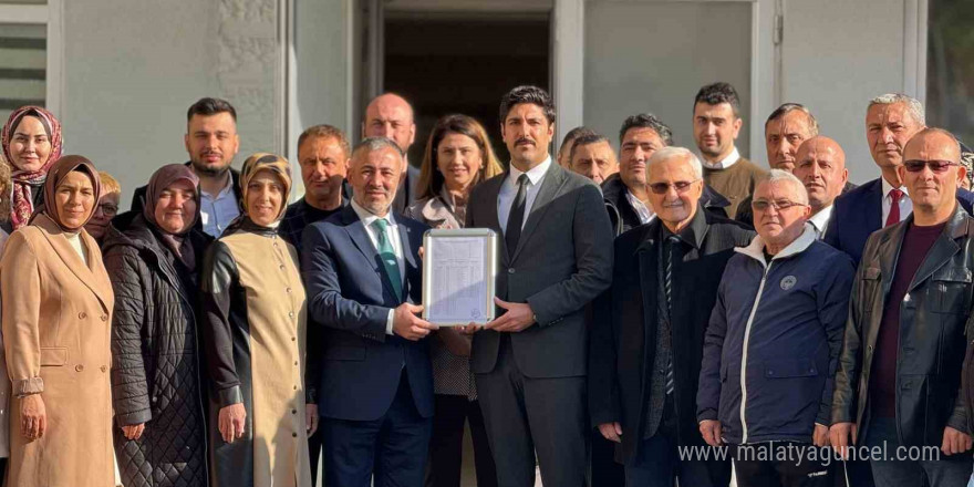 AK Parti Bilecik İl Başkanı Yıldırım, mazbatasını aldı