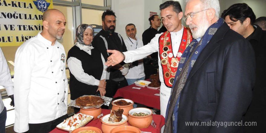 AK Parti Grup Başkanvekili Yenişehirlioğlu, Öğretmen Akademisinde