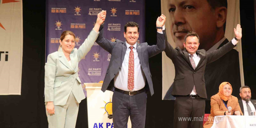 AK Parti Merkezefendi’de bayrak değişimi gerçekleşti