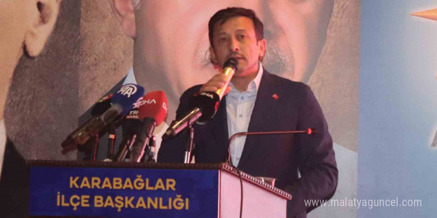 AK Partili Hamza Dağ: “İzmir, 31 Mart seçimlerinde CHP’ye sarı kart vermiştir”