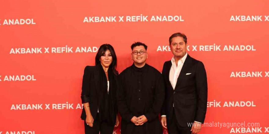 Akbank’ın tarihi ve gelecek vizyonu, Refik Anadol’un eserinde buluştu