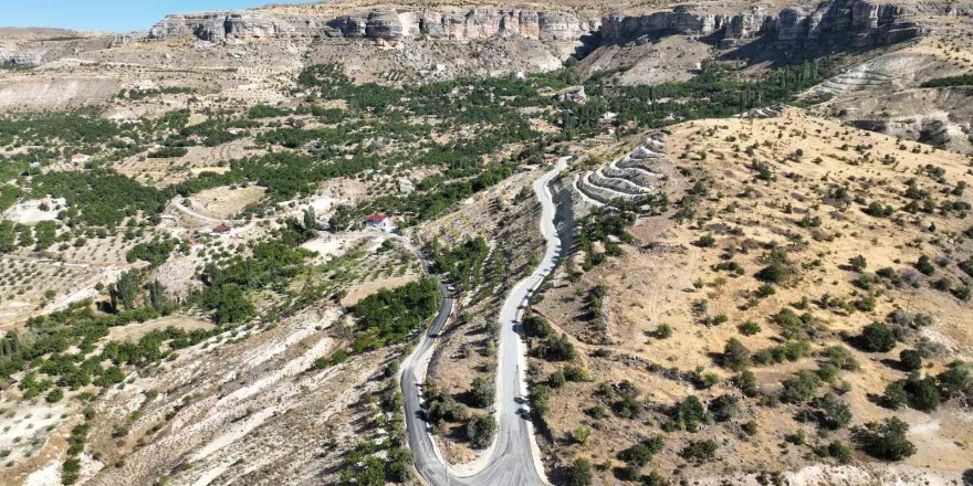 Akçadağ Mezra Mahallesi’nin yol sorunu çözüldü