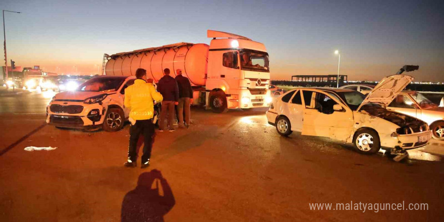 Aksaray’da otomobil ile cip çarpıştı: 1 yaralı