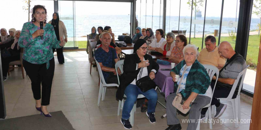 Aktif ve mutlu yaşlanmanın sırları Körfez’de konuşuldu