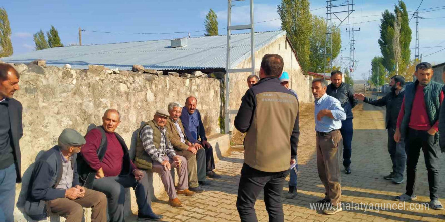 Akyaka’da tarla faresiyle mücadele bilgilendirme toplantısı yapıldı