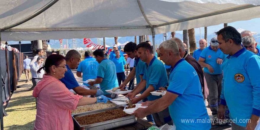 Alanya Aşevi ihtiyaç sahiplerini yalnız bırakmadı