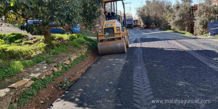 Alanya Taşatan yolunda tuzlama çalışması