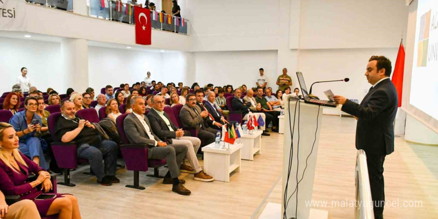 Alanya Üniversitesi’nde 'Moving Forward 3rd International Week' coşkusu