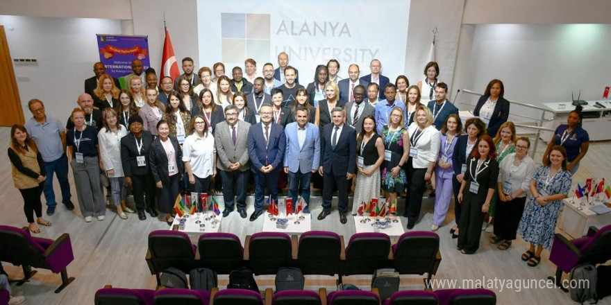 Alanya Üniversitesi’nden, eğitimde uluslararası kültürel kaynaşmaya katkı