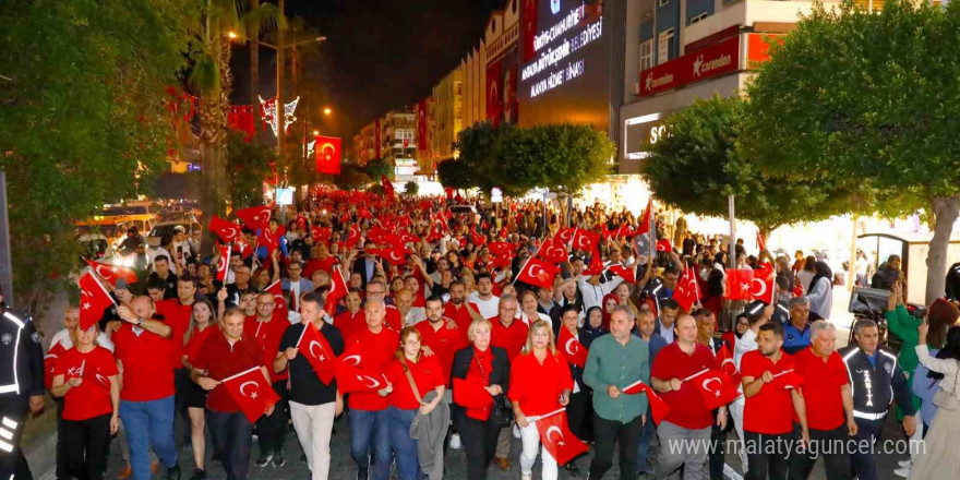 Alanya’da Cumhuriyet Bayramı’na büyük ilgi