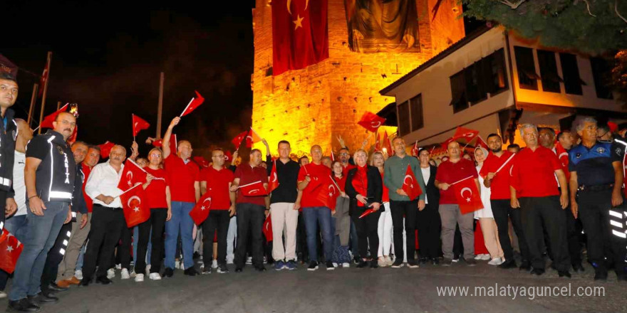 Alanya’da Cumhuriyet Bayramı’na büyük ilgi