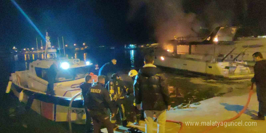 Alanya’da lüks yat alev alev yandı