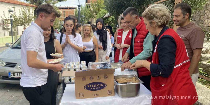 Alaşehir Kızılay’dan öğrencilere tanıtım turu