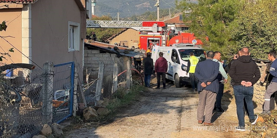 Alevlere teslim olan evde yaşlı kadın hayatını kaybetti