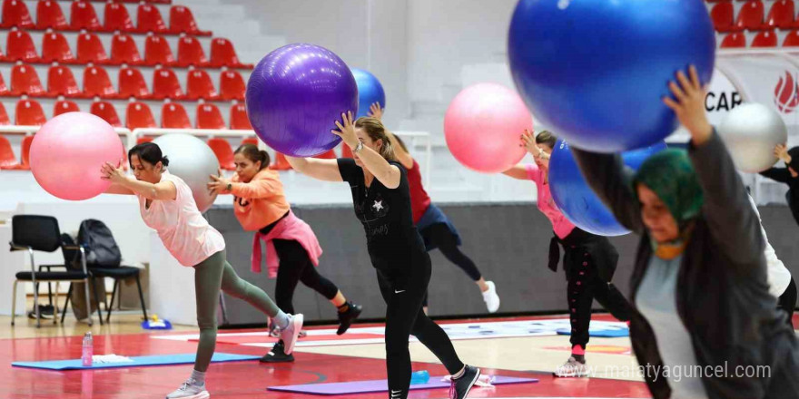 Aliağa’da kadınlara özel pilates ve aerobik kursu