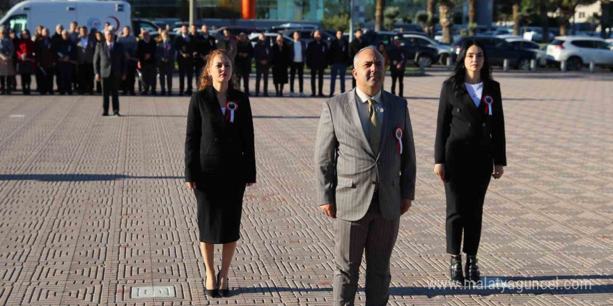 Aliağa’da Öğretmenler Günü kutlandı