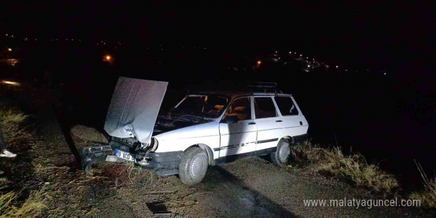 Alkollü sürücü kaza yaptı, aracını bırakıp hastaneye gitti