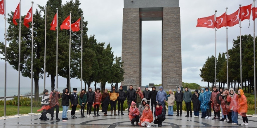 Altınovalı öğrenciler Çanakkale’de