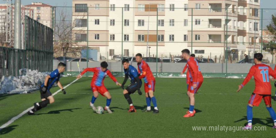 Amaratspor: 3 - Kayseri Atletikspor: 1