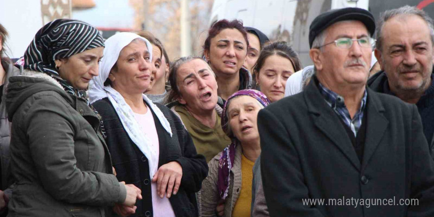 Amasya’daki göçükte hayatını kaybeden 2 kişi son yolculuğuna uğurlandı